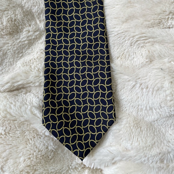 Harrods of London Silk Neck Tie Navy Blue w/ Gold Link Rings - Picture 1 of 4